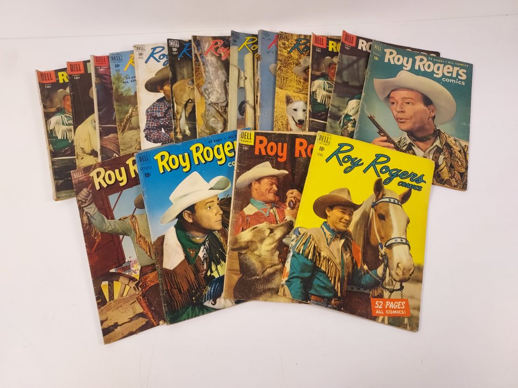 (17) Roy Rogers Comic Books