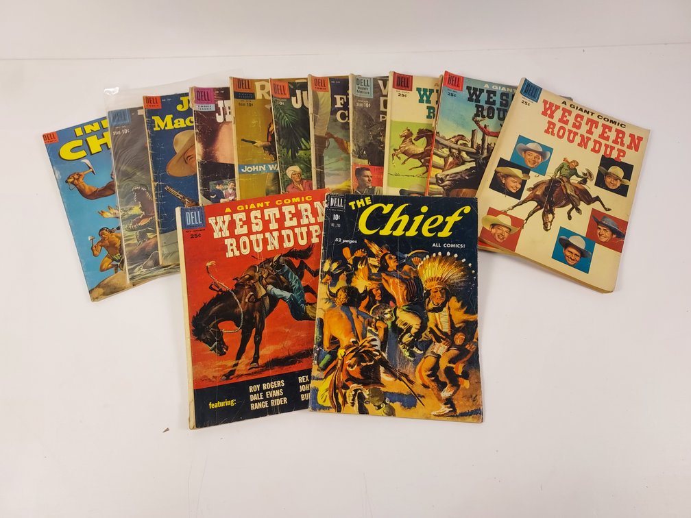 (13) DELL Comic Books