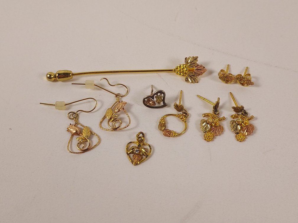Black Hills Gold Jewelry Collection