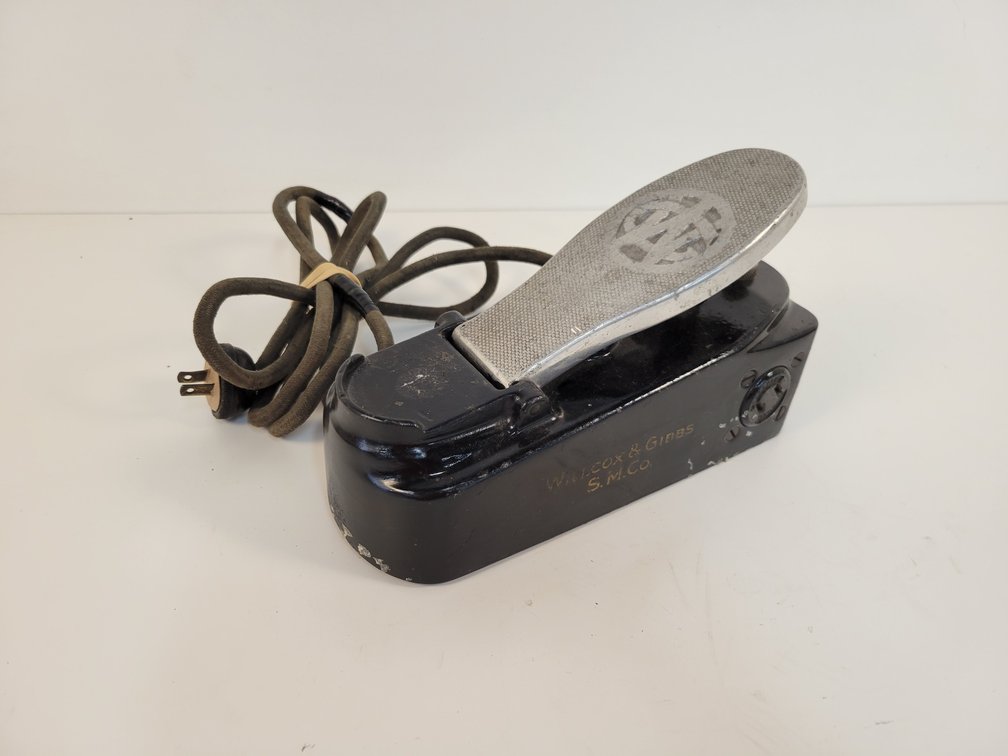 Wilcox & Gibbs Foot-Operated Electric Motor Controller