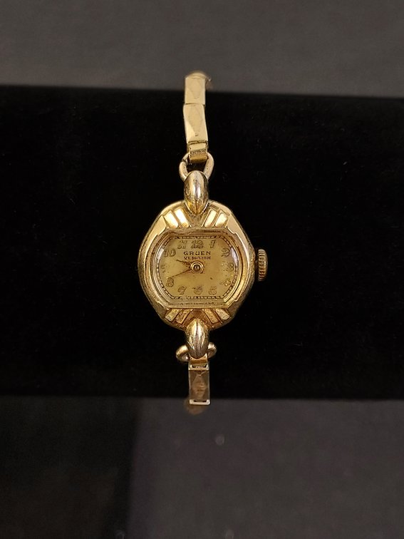 Vintage Gruen Veri-Thin Ladies Wristwatch