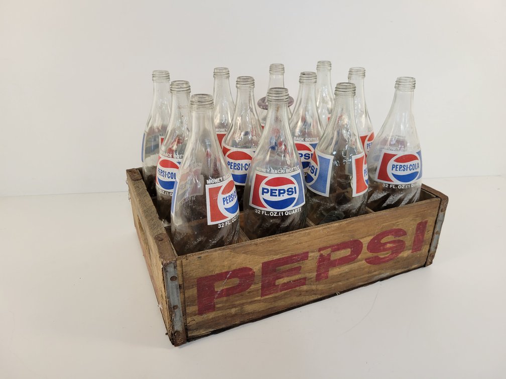 (12) PEPSI Quart Glass Bottles in Wood Crate