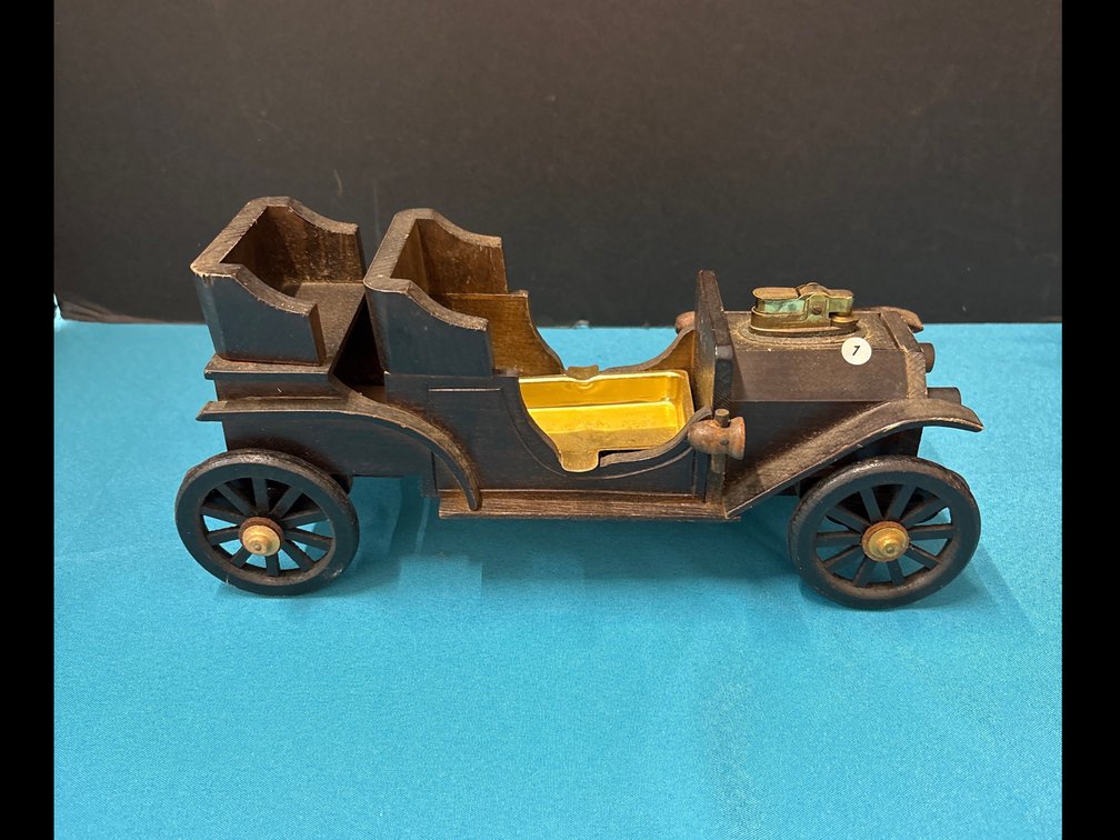 Image for Legacy Online Auction May Memorial Ends May 7th