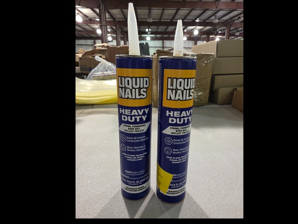 Lot of 2 Liquid Nails