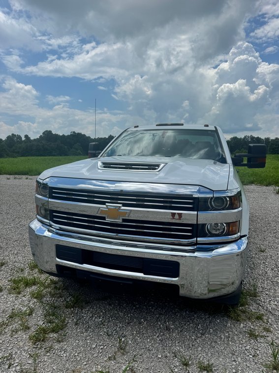 Image for 2017 Chevrolet 2500 HD $14,500