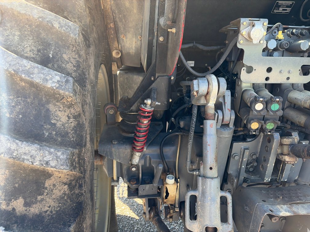 Image for 2009 Massey Ferguson 6480