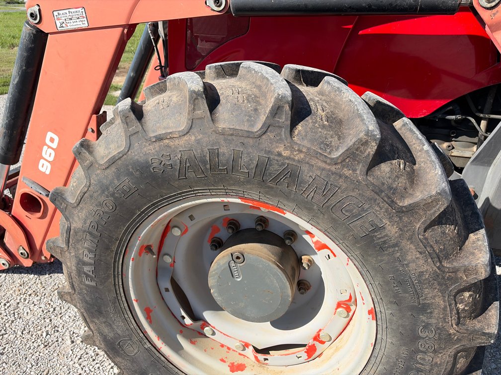 Image for 2009 Massey Ferguson 6480