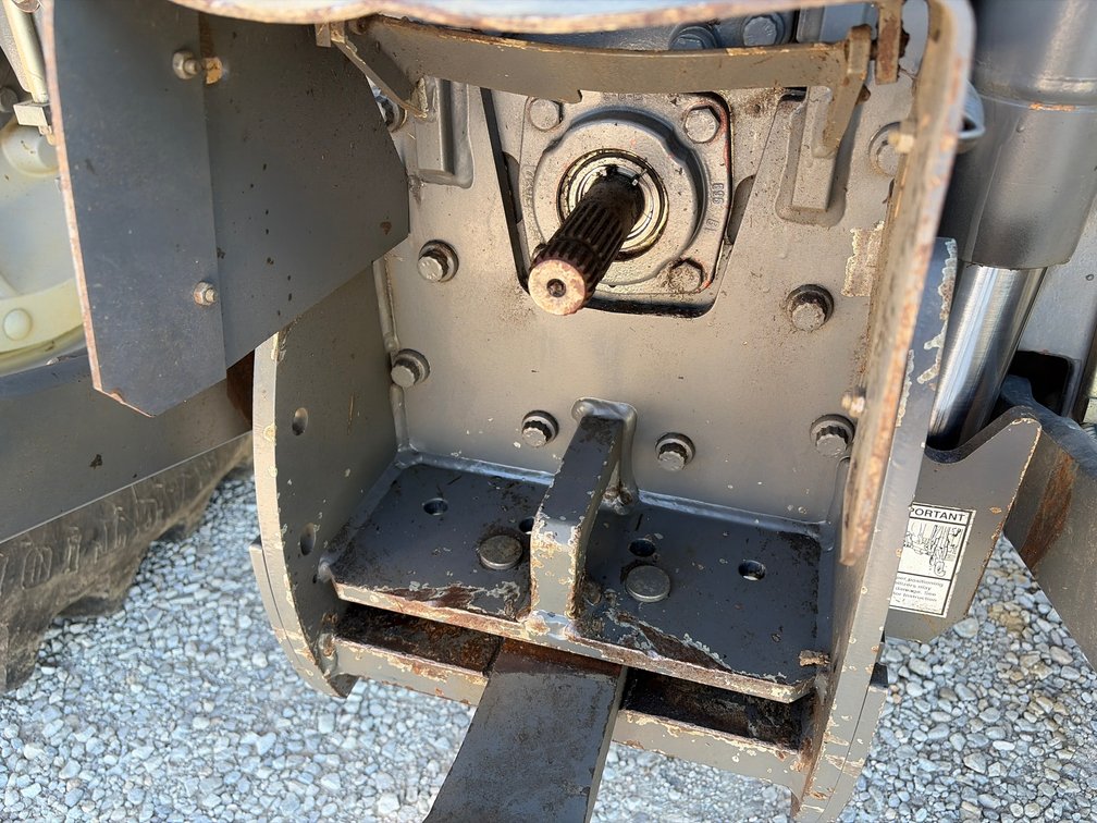 Image for 2009 Massey Ferguson 6480