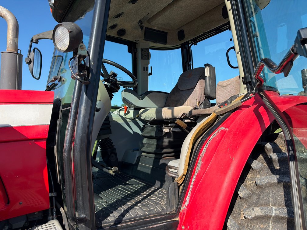 Image for 2009 Massey Ferguson 6480