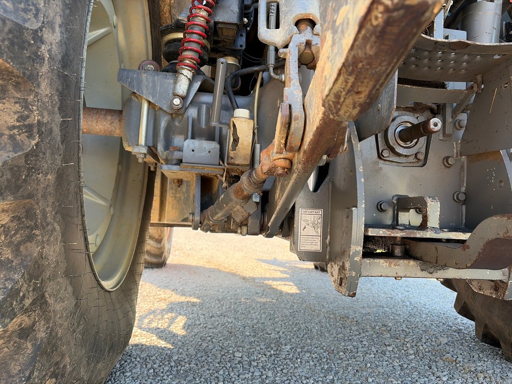 Image for 2009 Massey Ferguson 6480