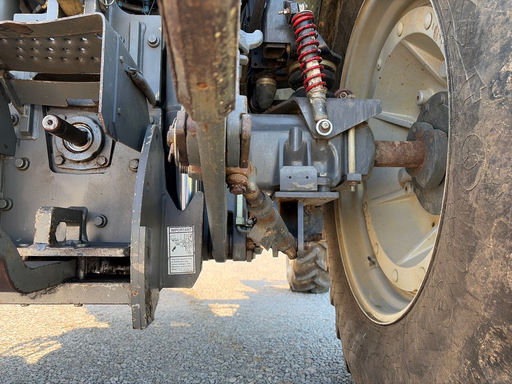 Image for 2009 Massey Ferguson 6480