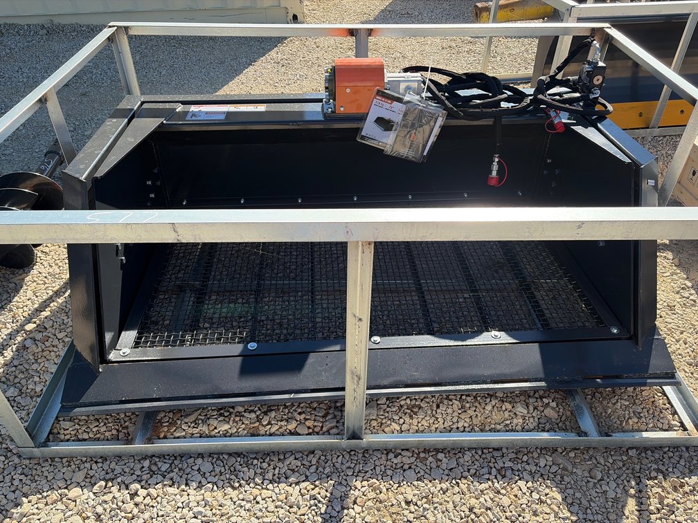 Unused Wolverine 72” Skid Steer Screening Bucket