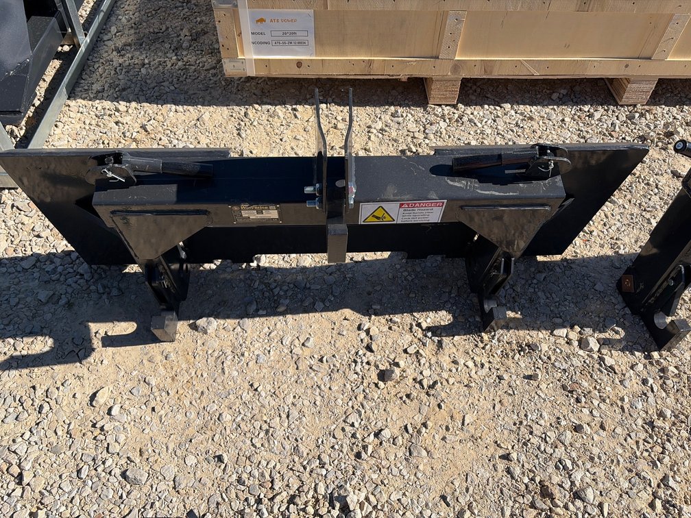 Unused Wolverine Skid Steer to 3pt Quick Hitch