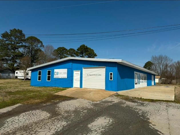 Image for ONLINE AUCTION!  SHOP & 0.65 ACRE+/- IN LITTLEVILLE!