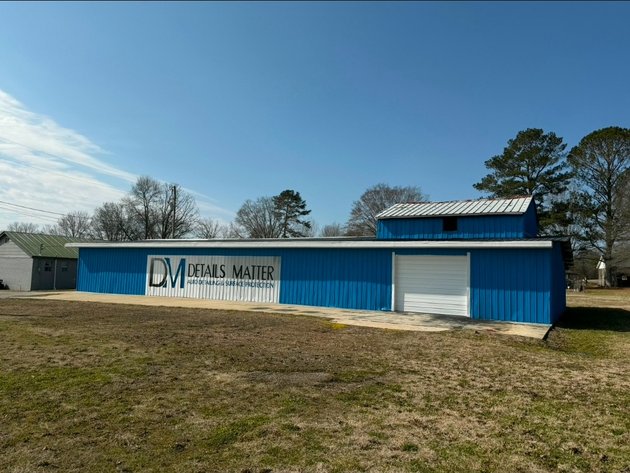 Image for ONLINE AUCTION!  SHOP & 0.65 ACRE+/- IN LITTLEVILLE!