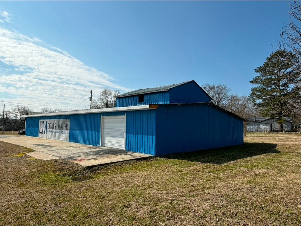 Image for ONLINE AUCTION!  SHOP & 0.65 ACRE+/- IN LITTLEVILLE!