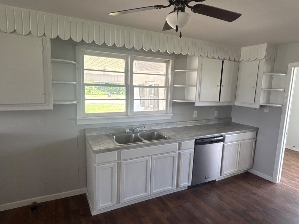 Image for Online Real Estate Auction! 4 BR, 2 BA Brick & Siding Home On 0.73 Acre+/- ~ Leighton, AL