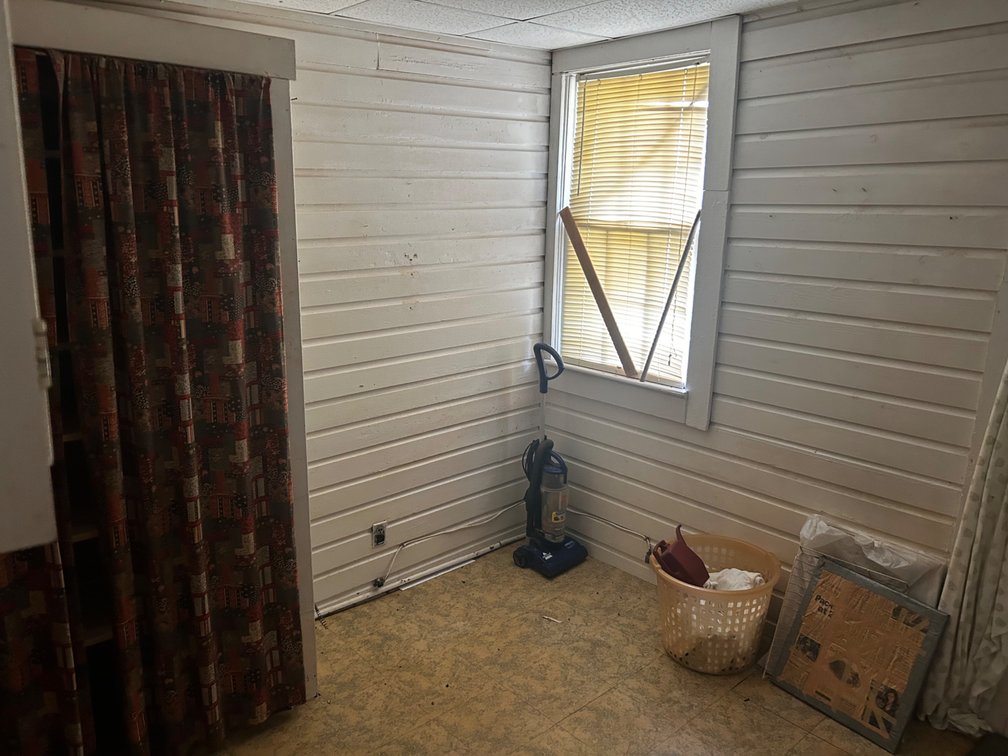 Image for Online Absolute Real Estate Auction! 