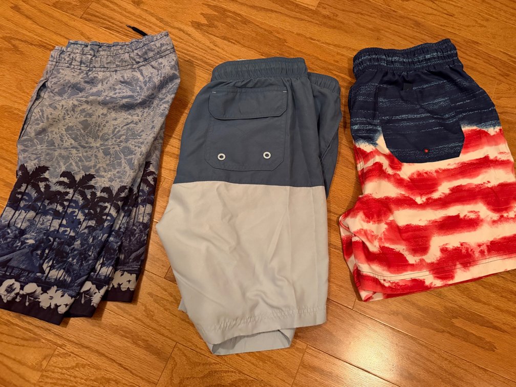 (3) Men’s swim trunks