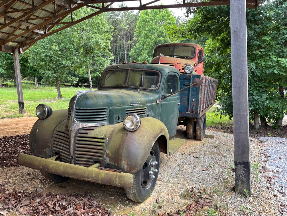 1946 Dodge W32 Flatbed Truck (Bottom truck only)