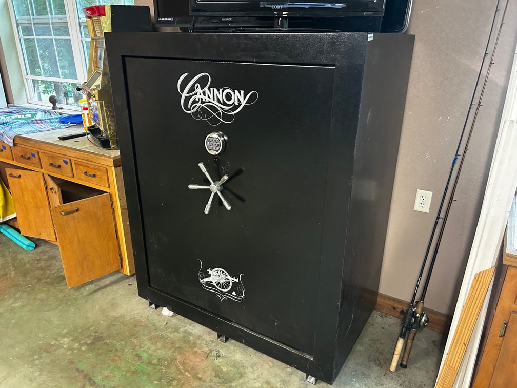 Cannon large safe