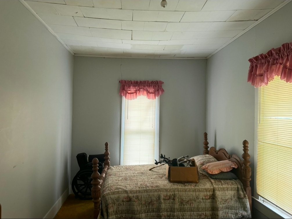 Image for Online Absolute Real Estate Auction! 