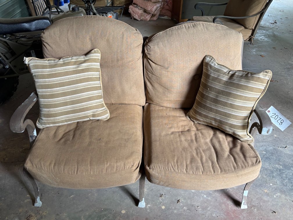 Patio Love Seat with Cushions