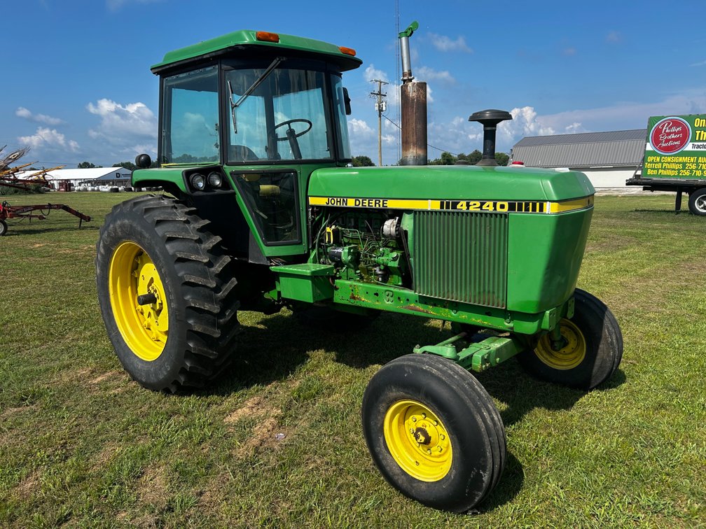 Image for Phillips Brothers July Online Equipment Auction At The 72 Lot In Rogersville, AL