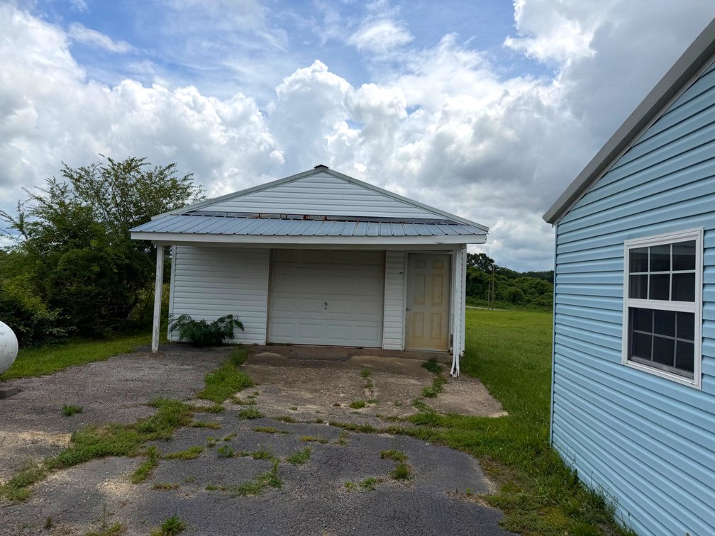 Image for Online Auction!  3 Bedroom, 2 Bath Mobile Home On 3.6 Acres+/- In Winston County, AL!