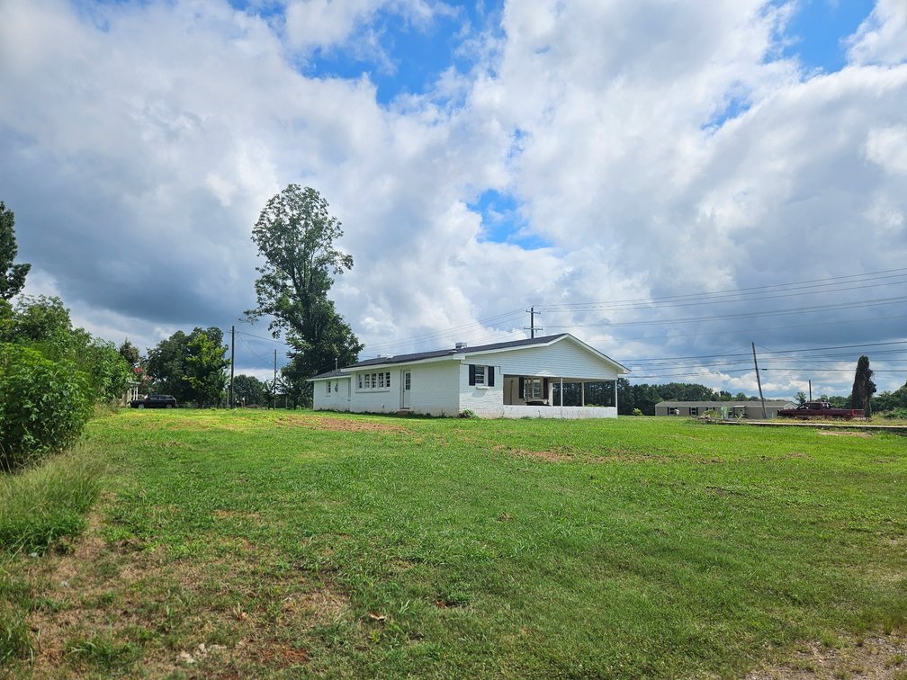 Image for ABSOLUTE Online Real Estate Auction! 4 BR, 2 BA Home On 0.73 Acre+/- in Leighton, AL