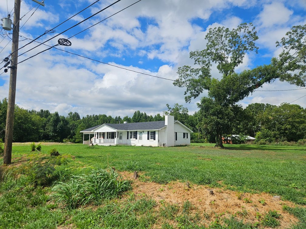 Image for ABSOLUTE Online Real Estate Auction! 4 BR, 2 BA Home On 0.73 Acre+/- in Leighton, AL