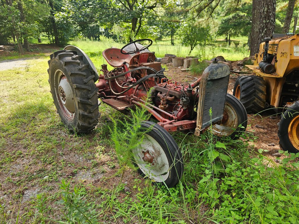 Old ford tractor