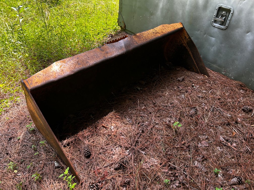 5ft skid steer bucket