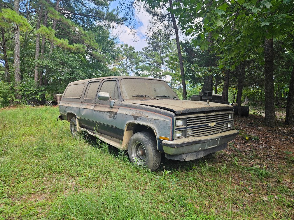 1983 Chevrolet Suburban 4x4