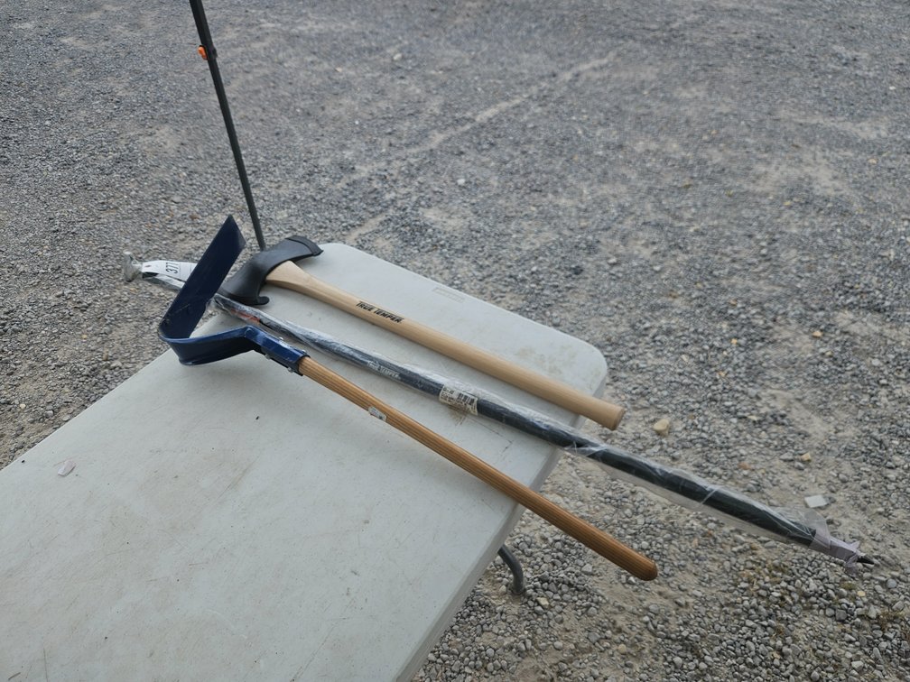 Yard tool assortment