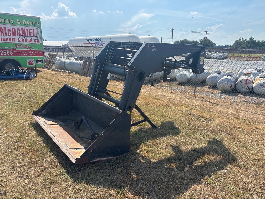 Buhler Allied 495 Loader w/ Bucket & Hay Spear