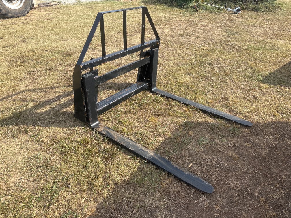 4’ Skid Steer Pallet Forks