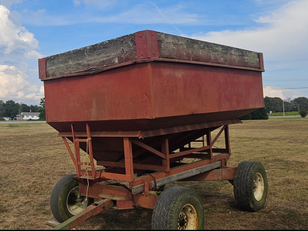 gravity wagon