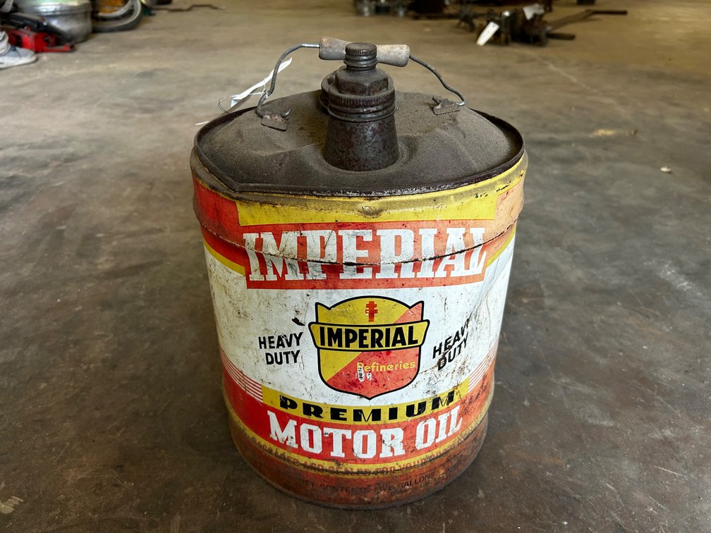 Vintage 5 gallon Imperial oil can
