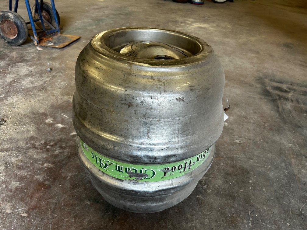 15.5 gallon tank Robin Hood Cream Ale tank