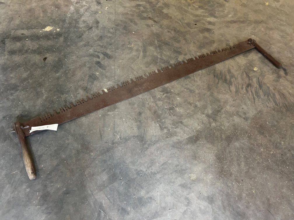 Vintage 5 1/2ft log saw