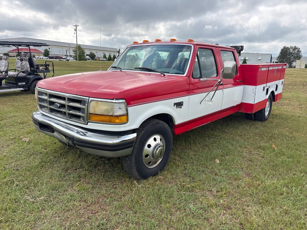 1997 Ford F350 Crew Cab 2wd service truck