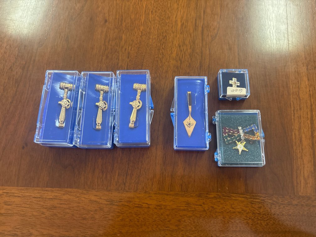 Masonic Clips & Pins