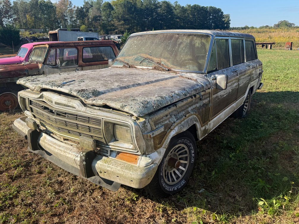 Grand Wagoneer