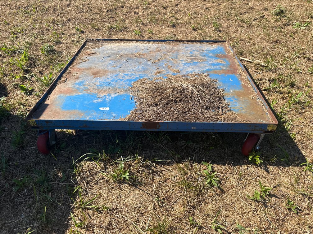 48“ x 48“ metal rolling cart