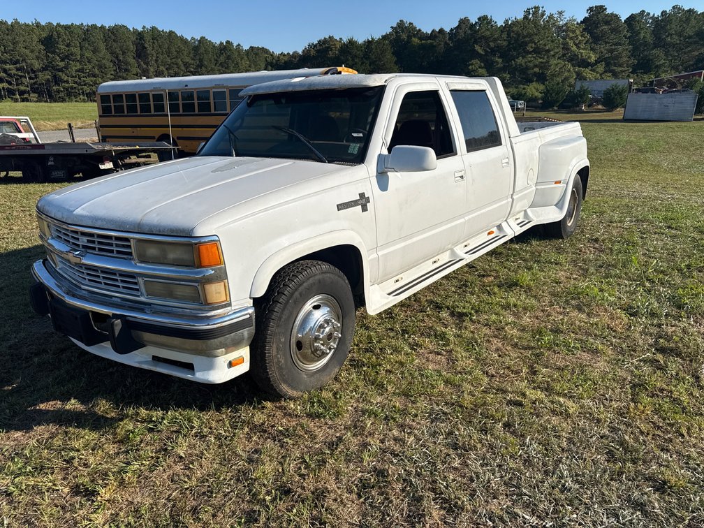 1995 Chevrolet C3500 Pickup Truck