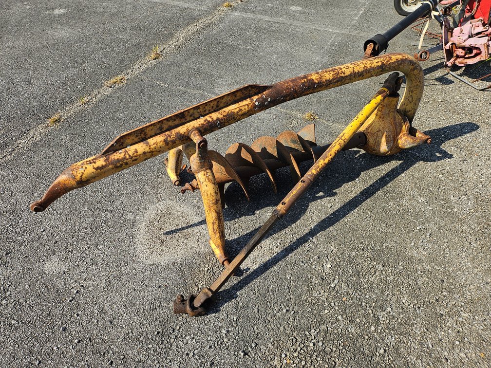 3 point post hole digger