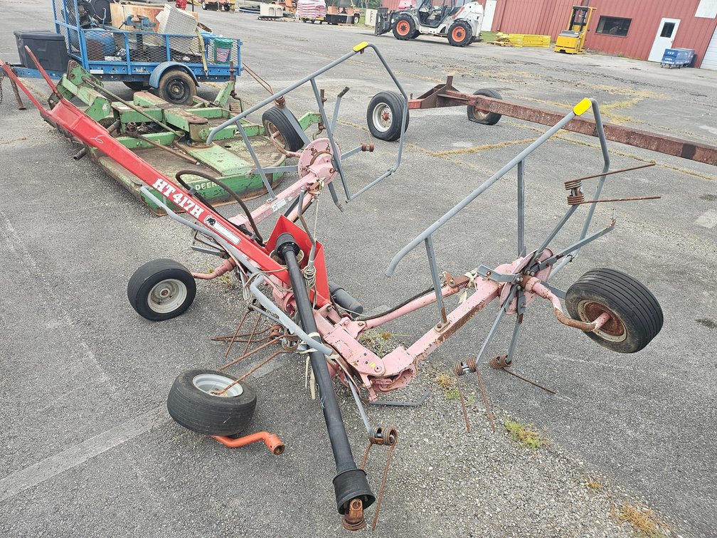 HT417H Bushhog pto hay tedder