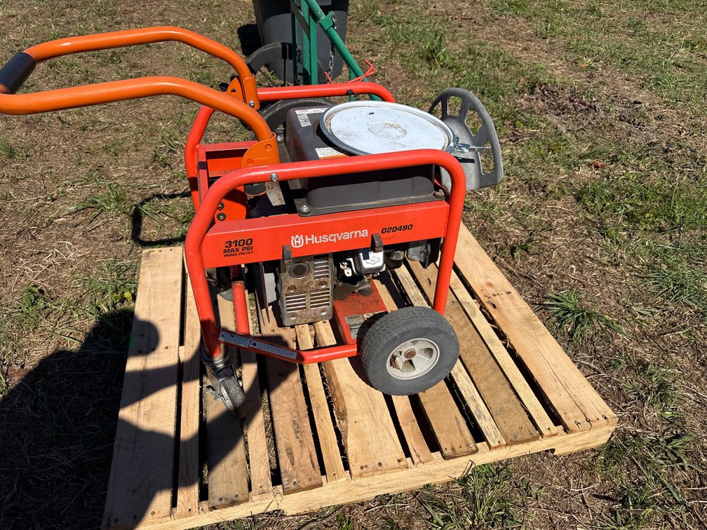 Hubart pressure washer
