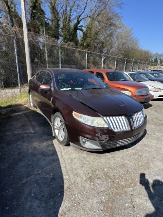 2009 Lincoln MKS